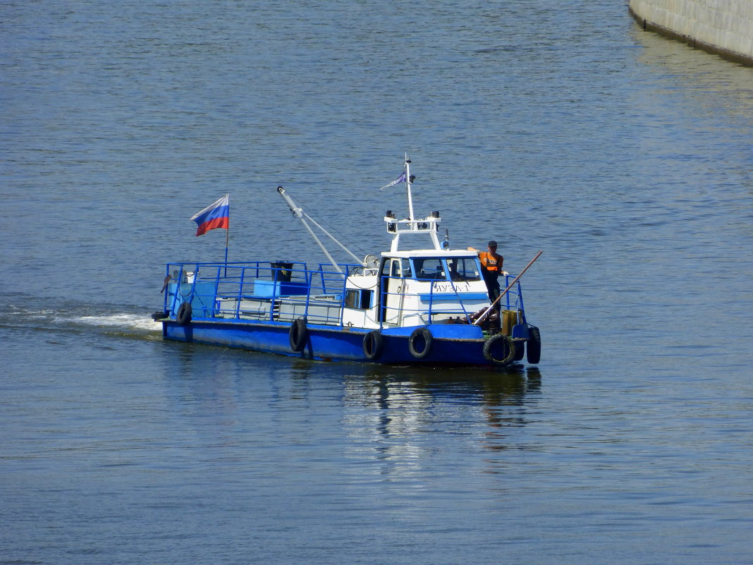 На Москве реке - Татьяна Лобанова