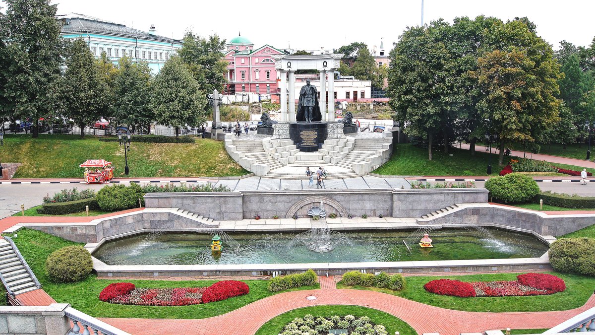 Памятник Александру II - Леонид leo
