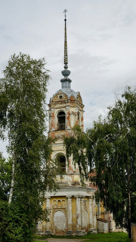 Кашин. Крестознаменская церковь. - IURII 