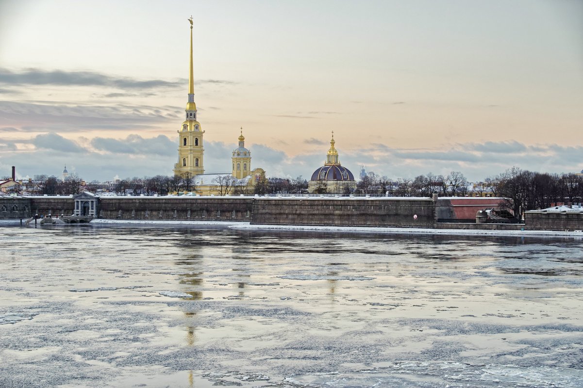Санкт-Петербург Петропавловская крепость Нева