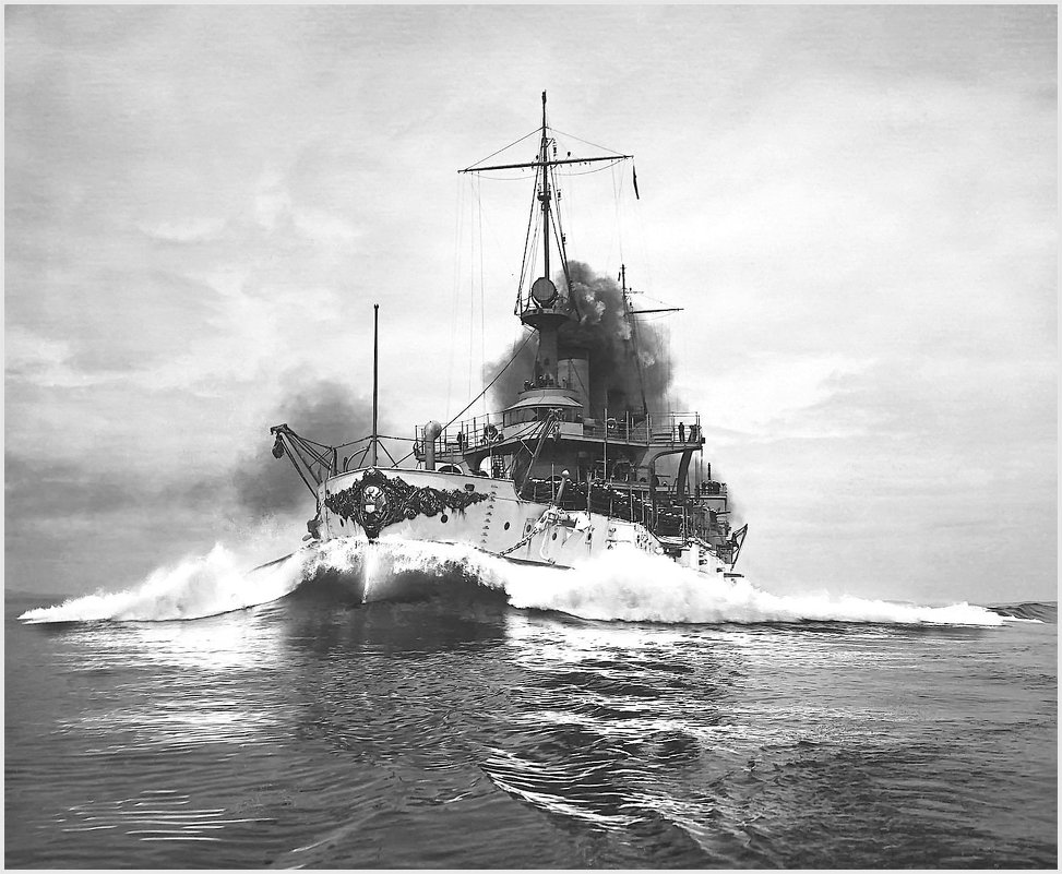 USS battleship "Connecticut" running speed trials off the Maine coast, Casco Bay, 1906. - Александр 