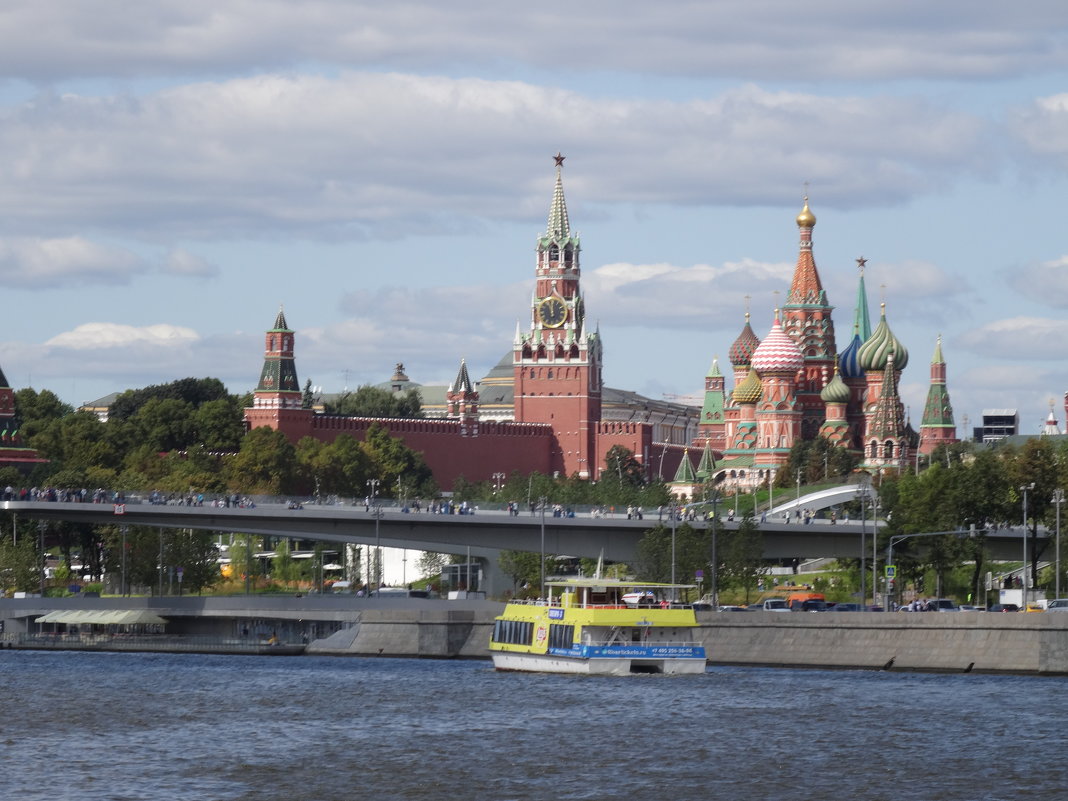 Москва-река - <<< Наташа >>>