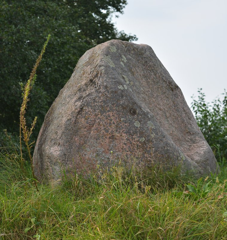 Камень в посёлке Камено - Александр Сапунов