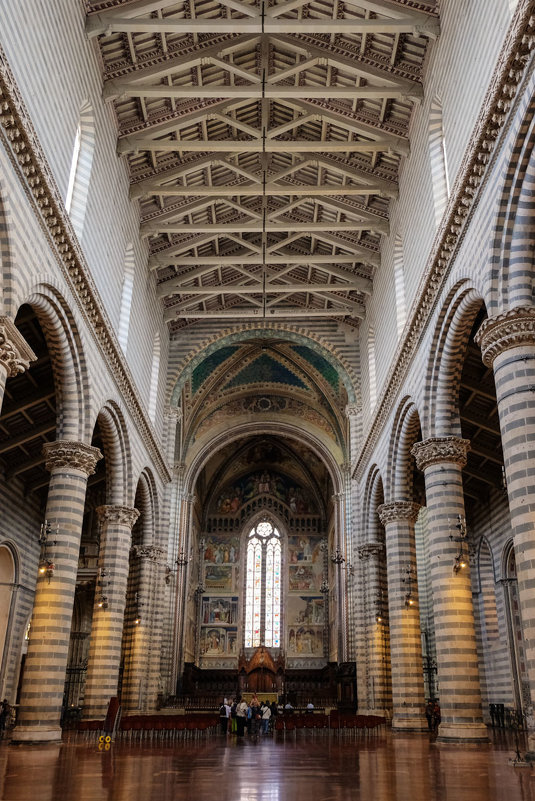 Умбрия. Орвието. Кафедральный собор (Duomo di Orvieto). - Надежда Лаптева