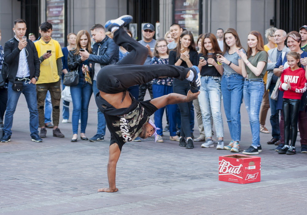 Танцы на улице* - Александр Степовой 