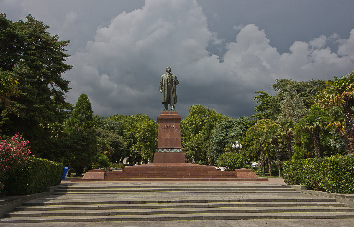 Ялта - Евгений Анисимов