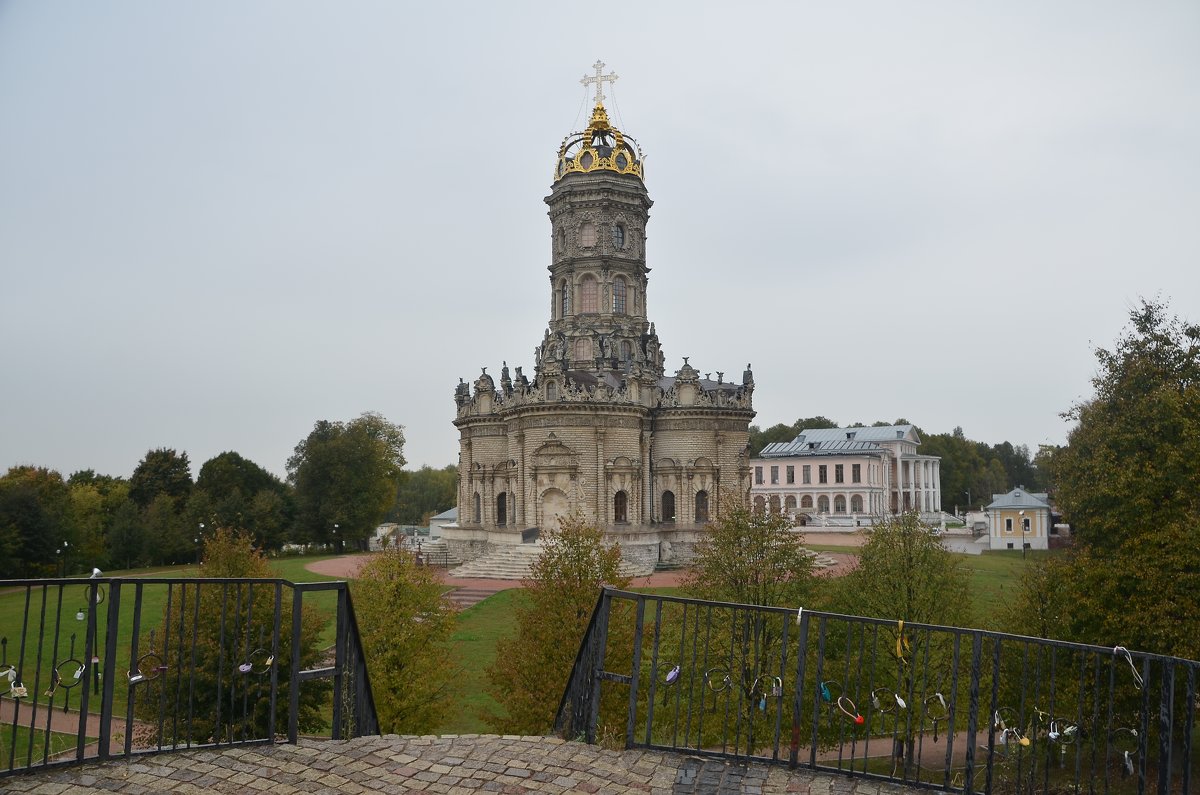 Церковь Знамения в усадьбе Дубровицы. - Oleg4618 Шутченко