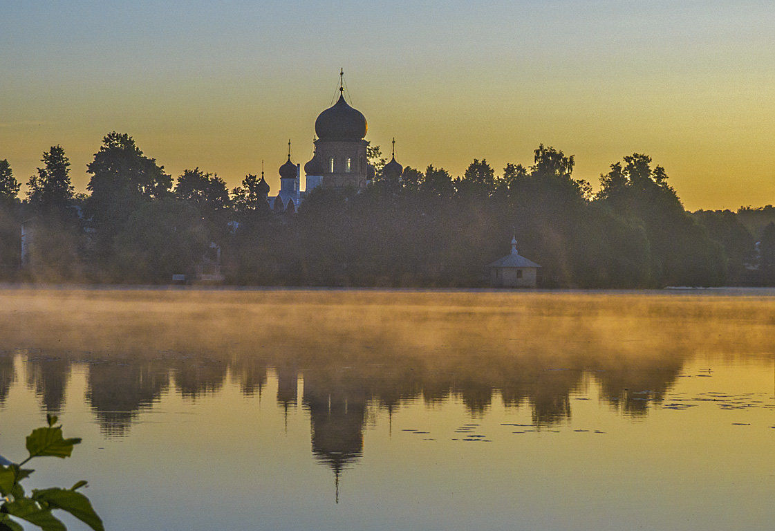 Утро на Введенском озере - Сергей Цветков