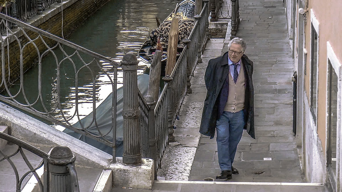 Venezia.Professore durante la passeggiata serale. - Игорь Олегович Кравченко