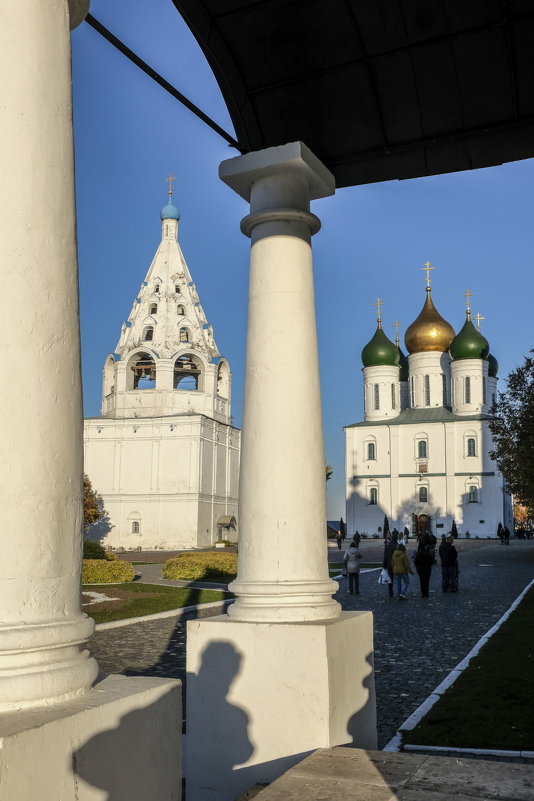 в центре Кремли г. Коломна - Георгий А