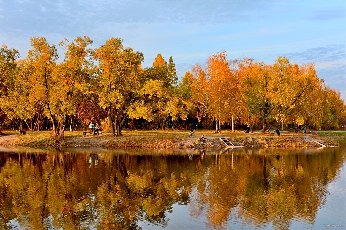 Осень на озере - Mikhail Irtyshskiy