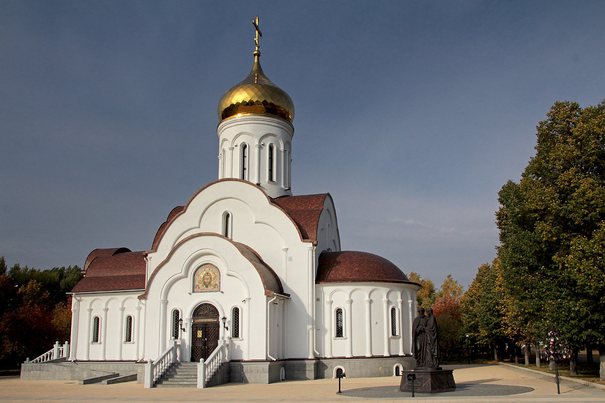 Храм Петра и Февронии Самара