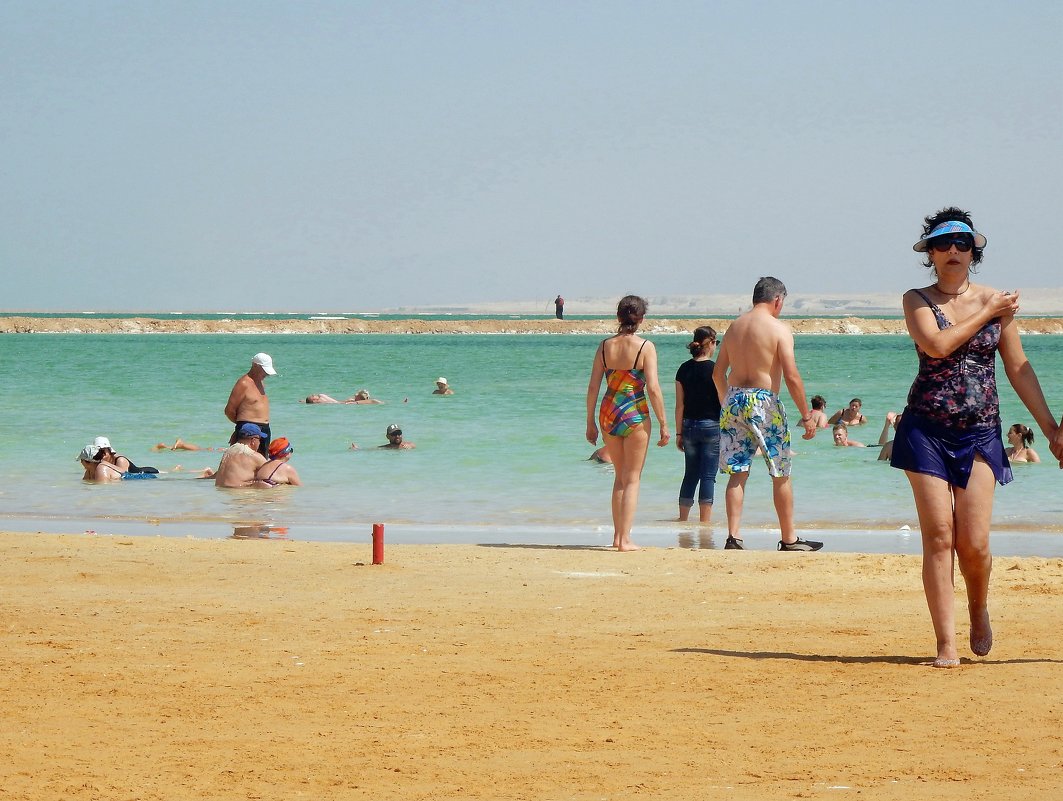 На пляже Мёртвого моря. - ТаБу 