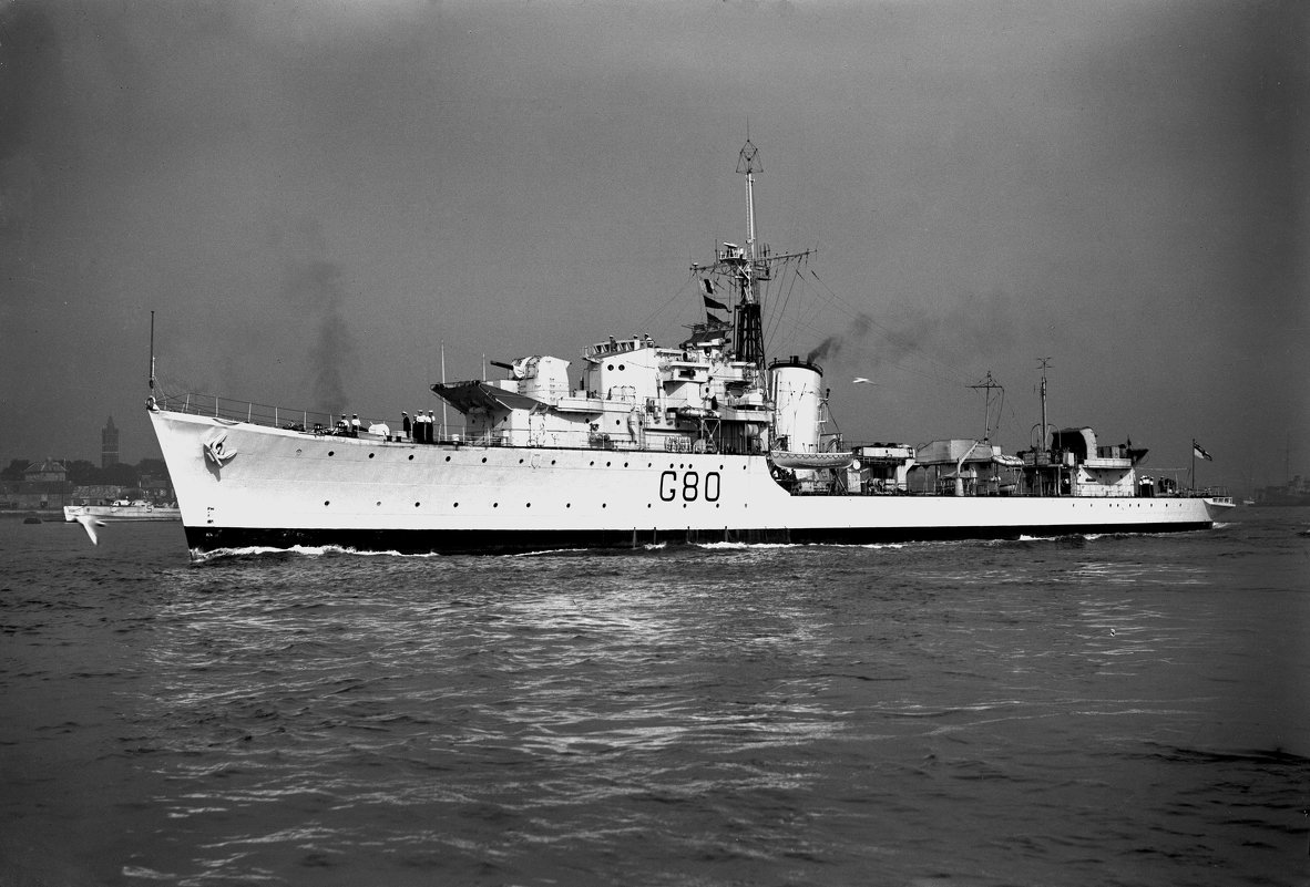 "HMS Opportune" 1946. английский минный заградитель. - Александр 