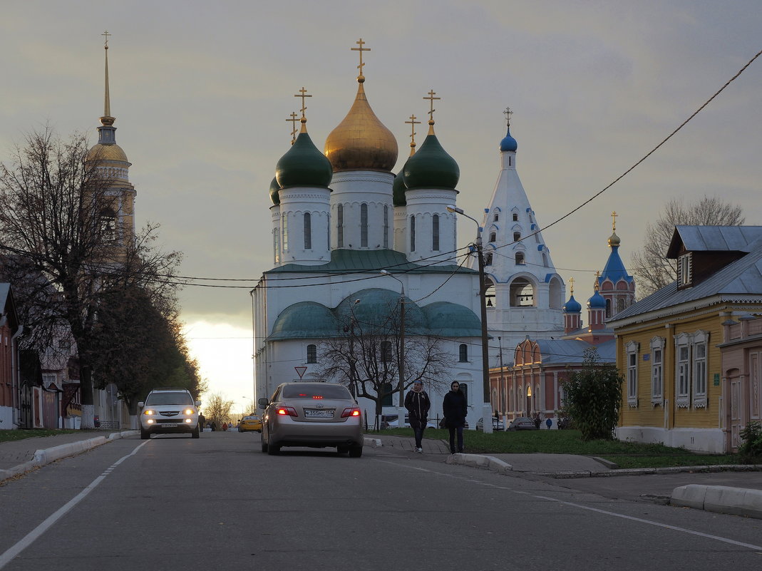 Вечером в Коломне - Евгений Седов