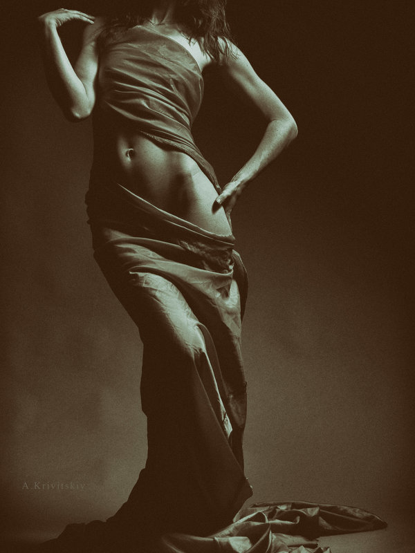 Modernity in the composition of the torso. Photo-theater studio A. Krivitsky. - krivitskiy Кривицкий