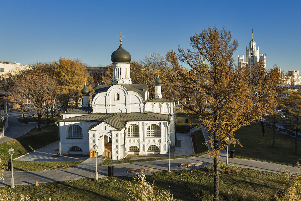 в Зарядье - Владимир Иванов