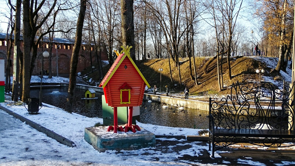 В городском саду ноябрь - Милешкин Владимир Алексеевич 