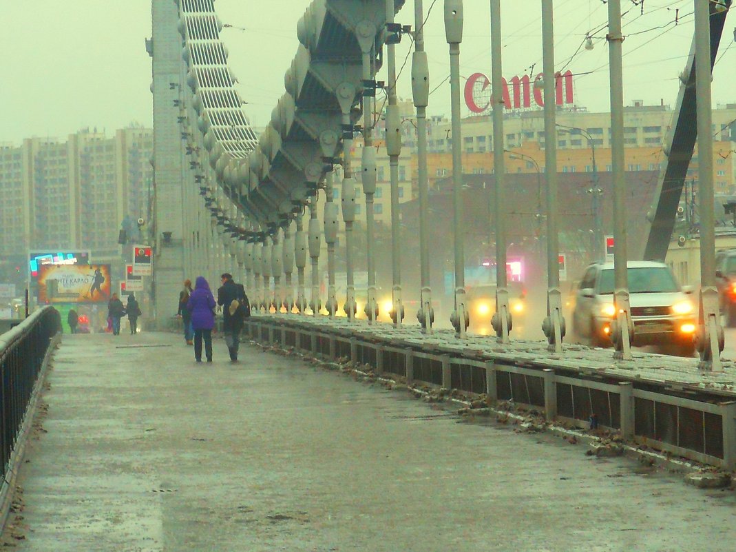 Крымский мост в декабре - Николай Мартынов