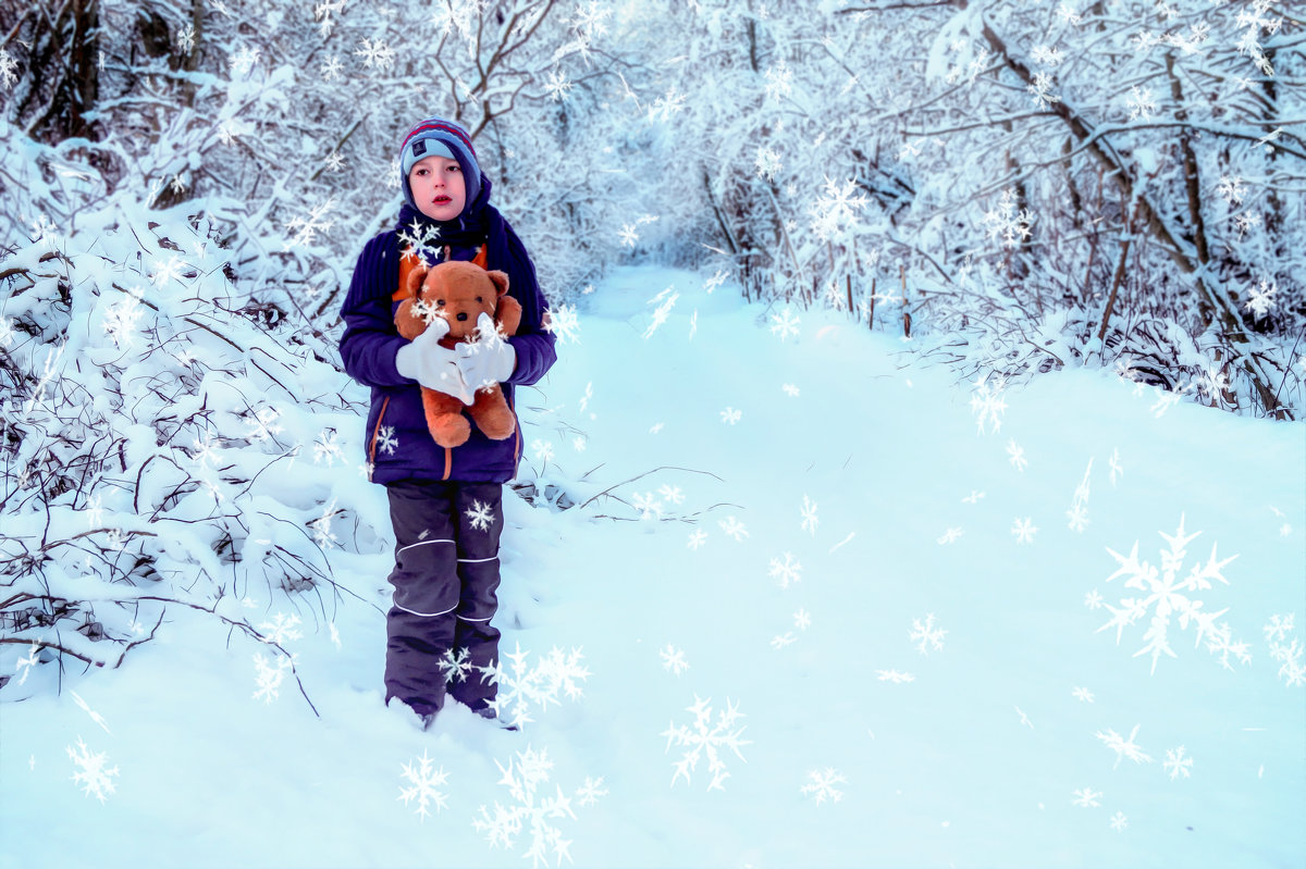 Зимушка ,зима на пятки наступает - Irina Novikova