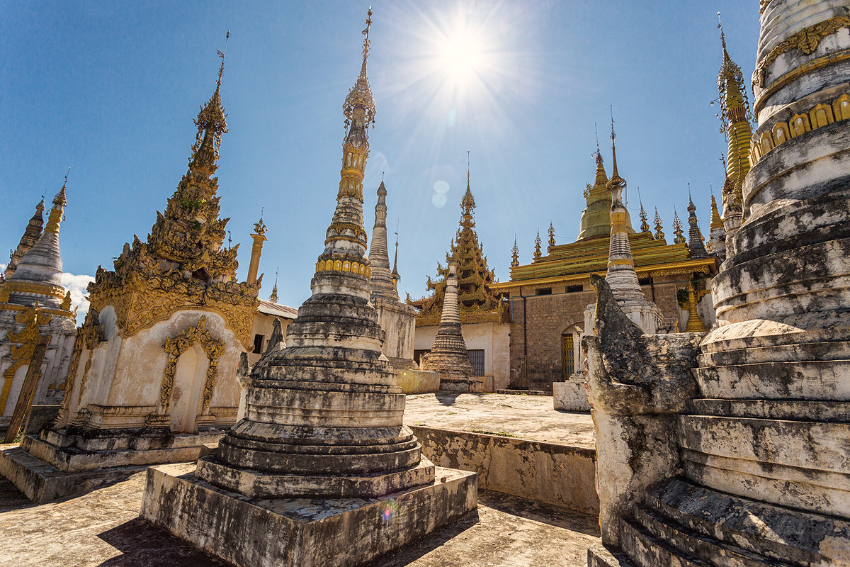 Taung Tho Kyaung Pagoda - huh -