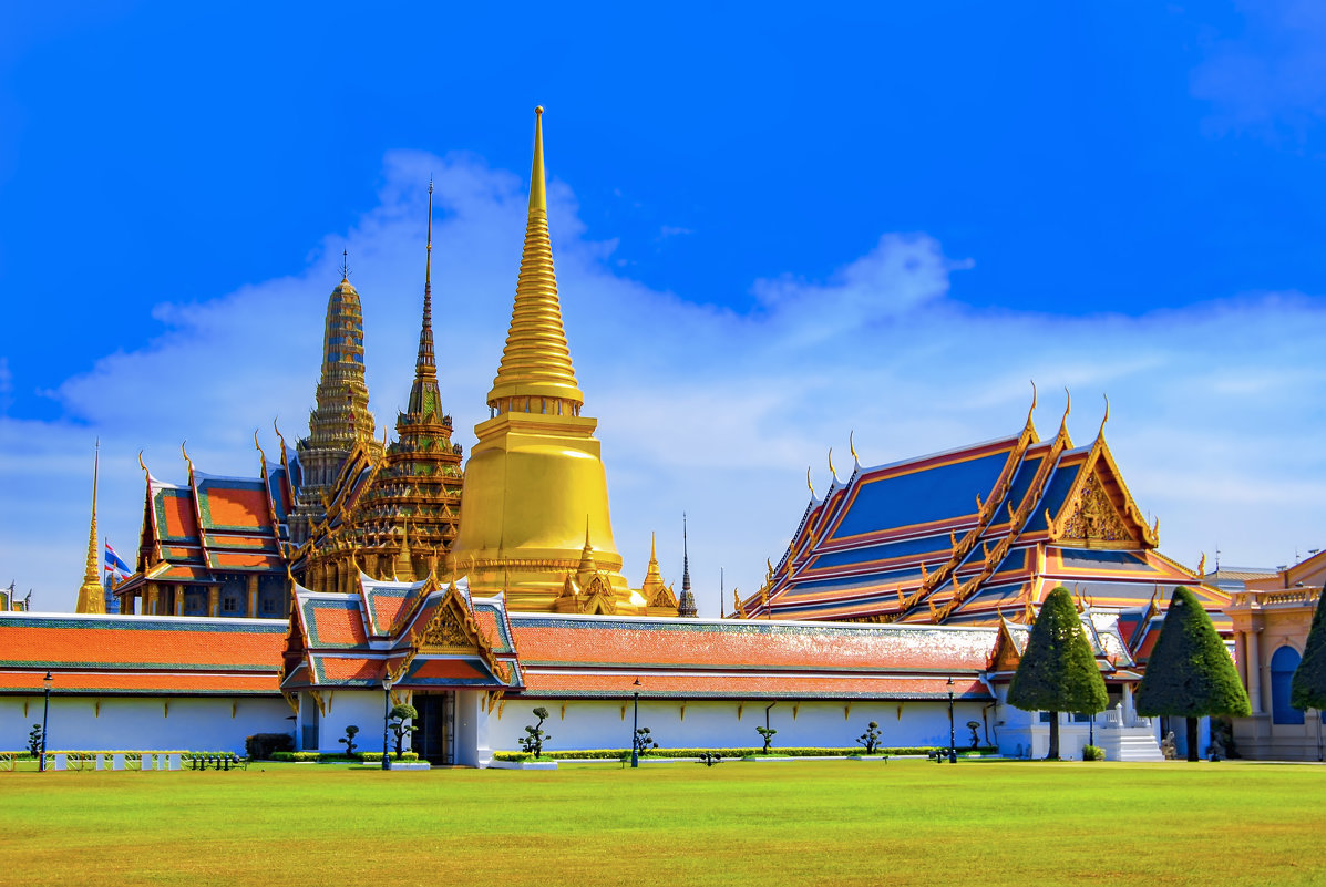 Храм Изумрудного Будды. Бангкок. Таиланд - Павел Сытилин