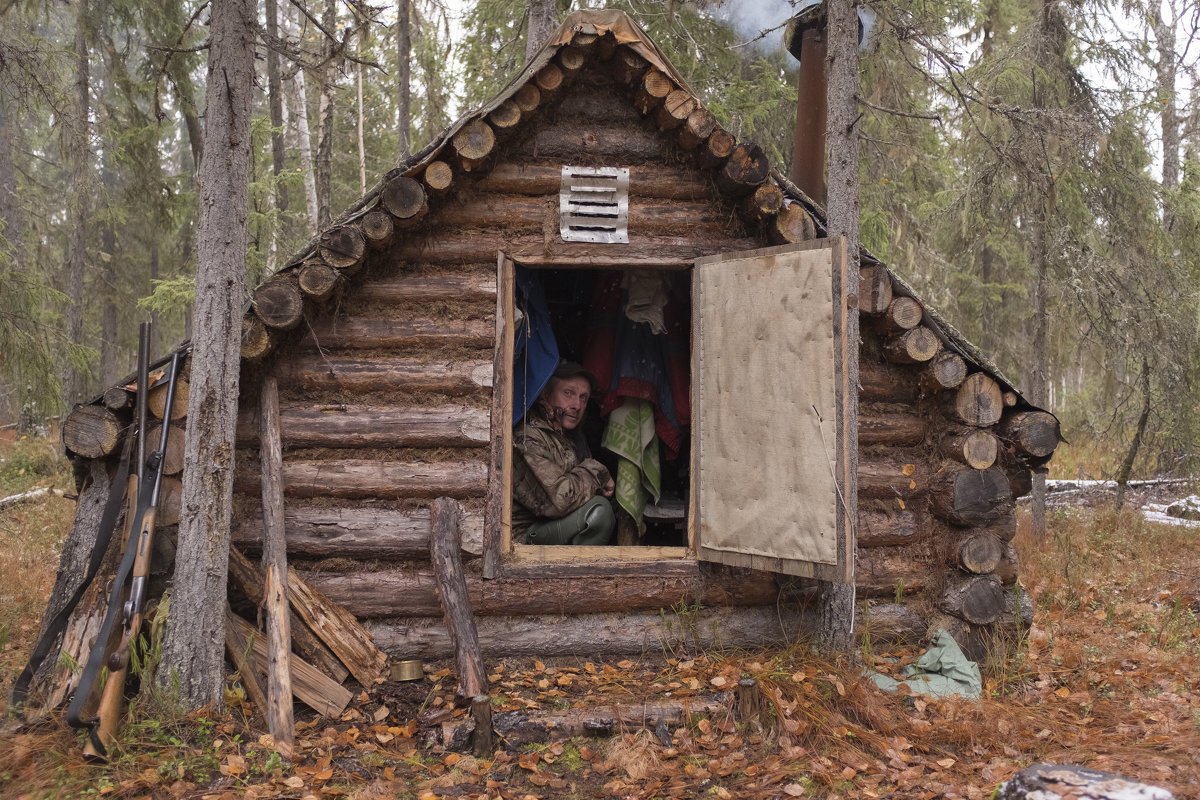 *** - Олег Помыткин