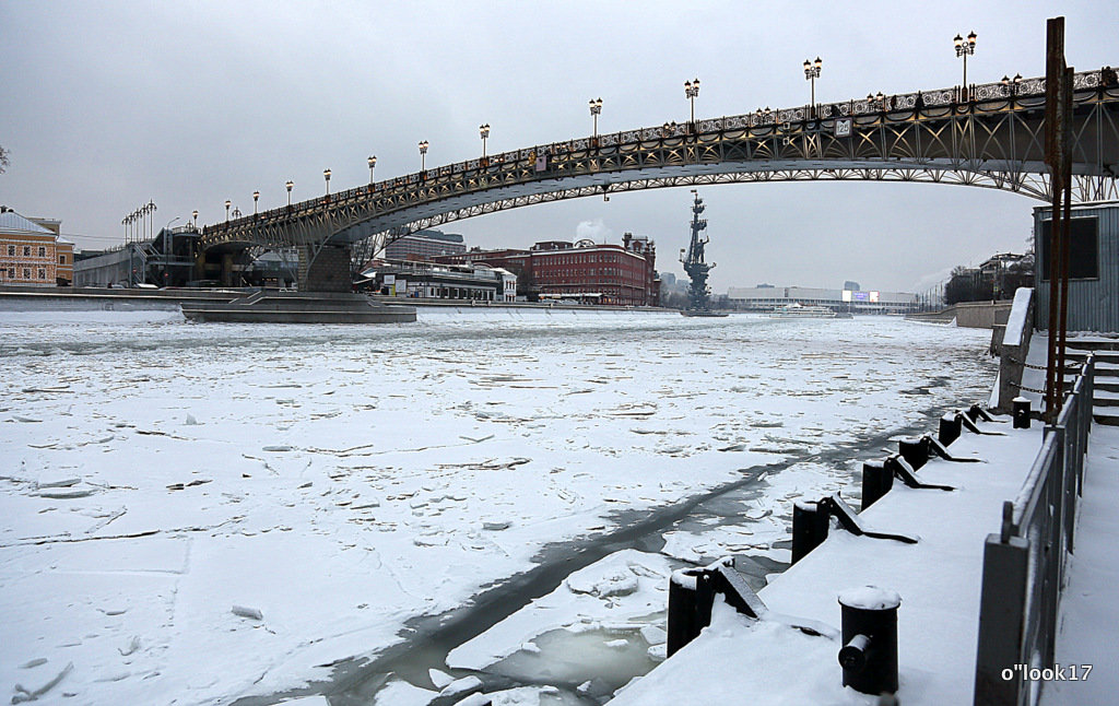река зимой - Олег Лукьянов