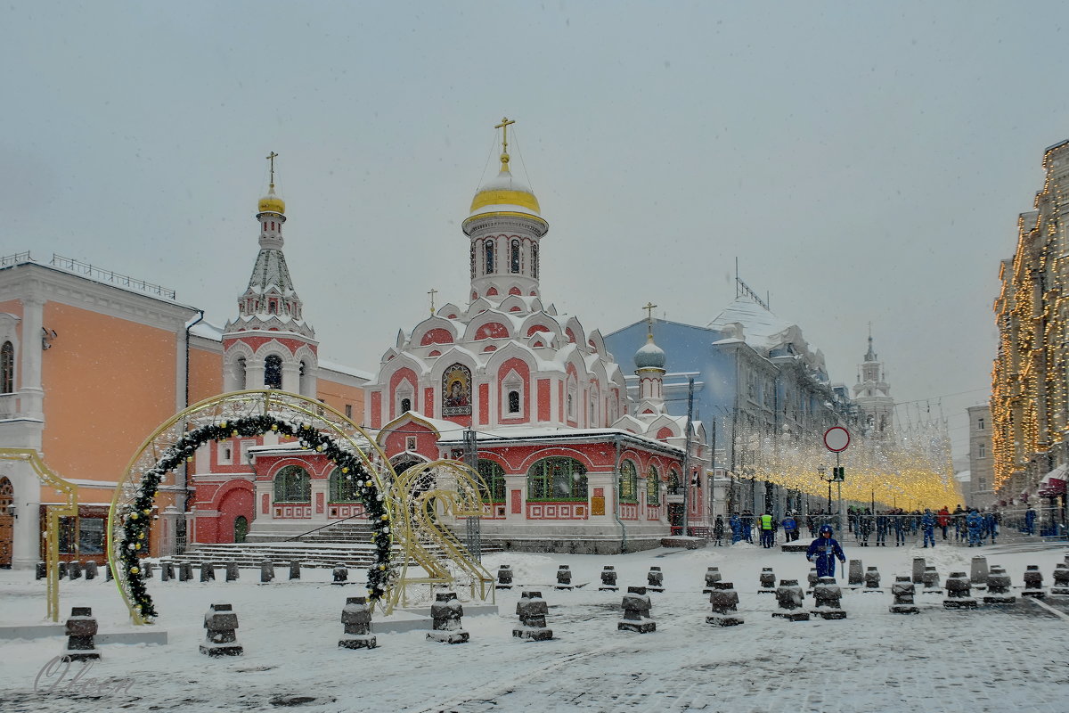 Казанский Собор с видом На никольскую - Olcen Len