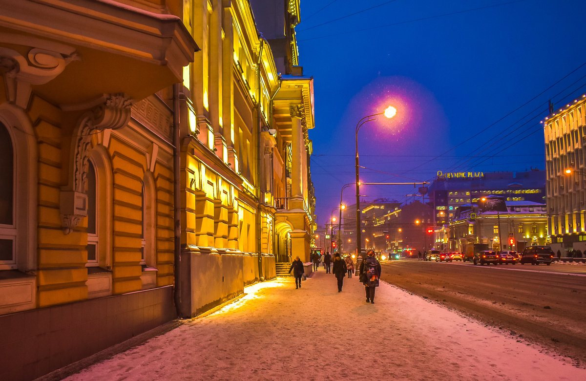 Уголок Москвы - юрий поляков