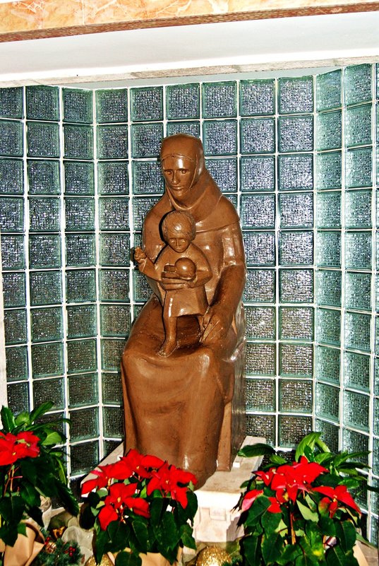 Мария с младенцем Иисусом - Александр Корчемный