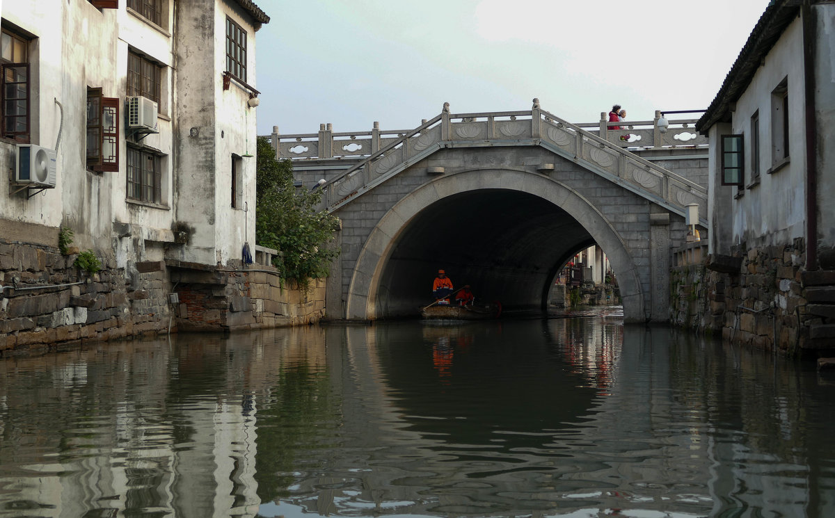 По следам Марко Поло, открывшим в 1276 г. "Восточную Венецию" в Китае... - Юрий Поляков