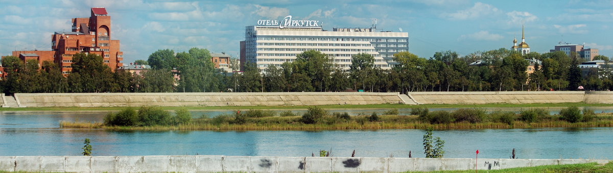Вид на отель "Иркутск" - Андрей Семенов