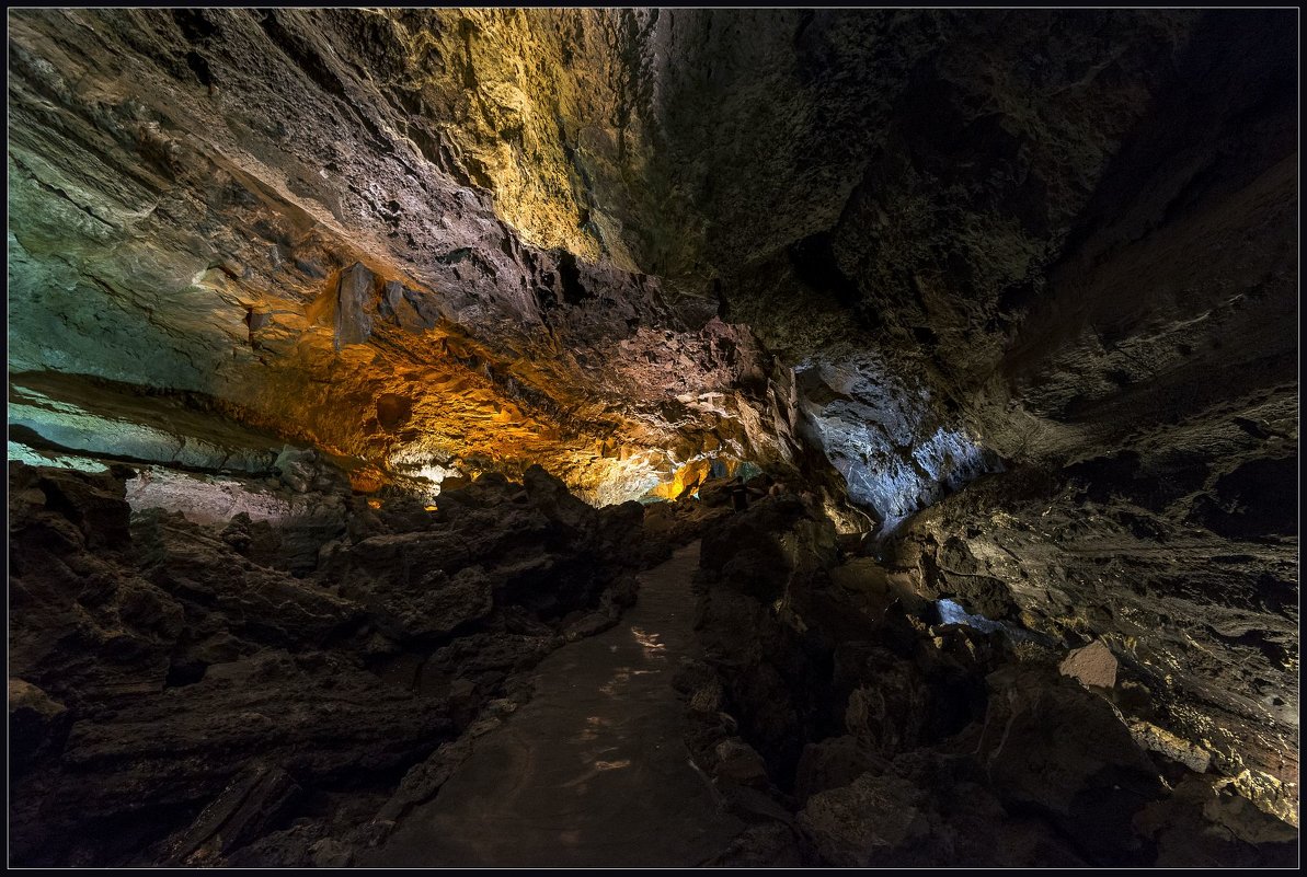 Lanzarote, Cueva De Los Verdes. - Jossif Braschinsky