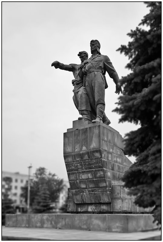 Памятник воинам Уральского добровольческого танкового корпуса - BEk-AS 62