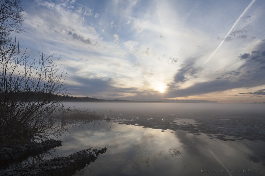 закат на озере - Олег Артамонов