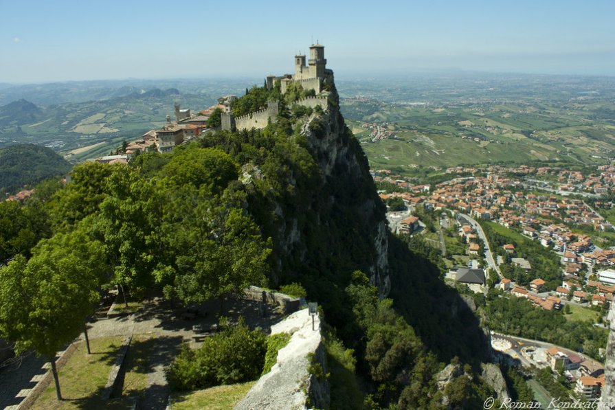 2 Torre  della Repubblica di San Marino - Рома Кондратьев