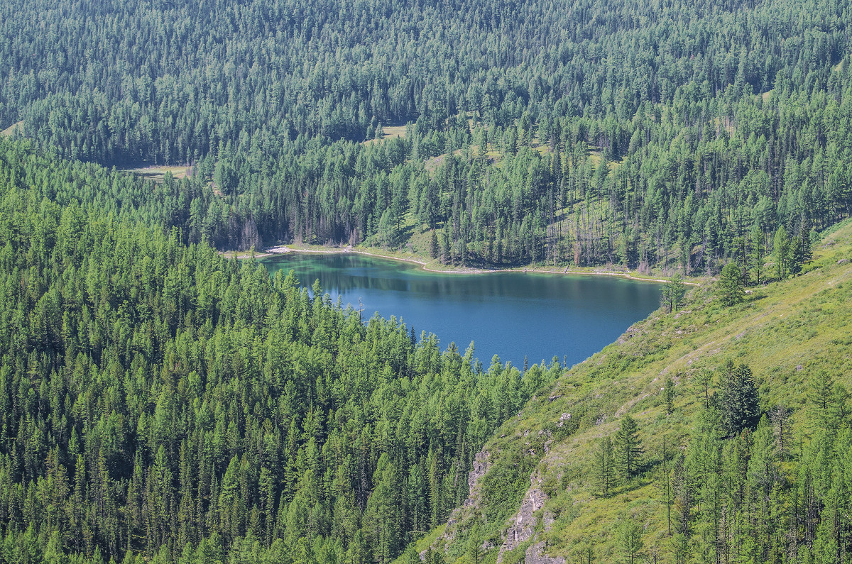 Озеро в горах - Жанна Мальцева