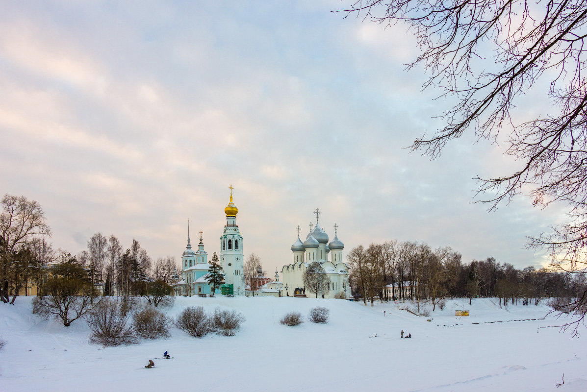 Соборная горка в Вологде - Нина Кутина