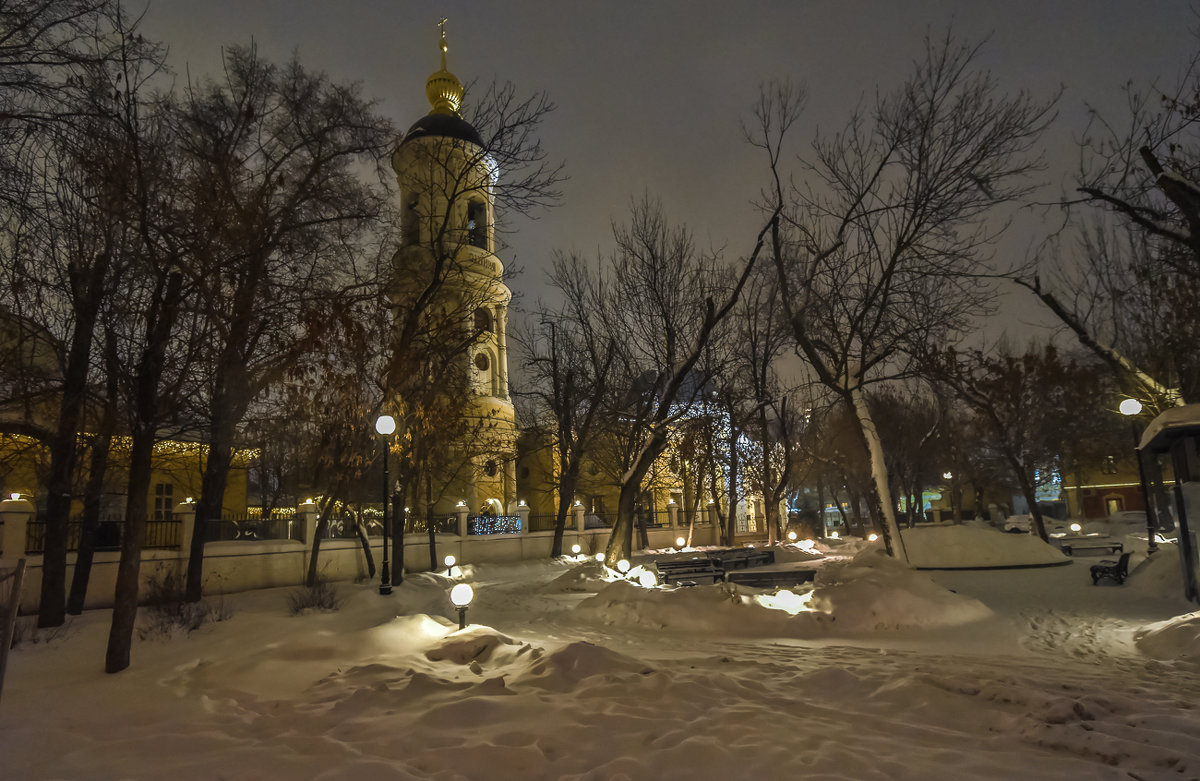 Уголок Москвы - юрий поляков