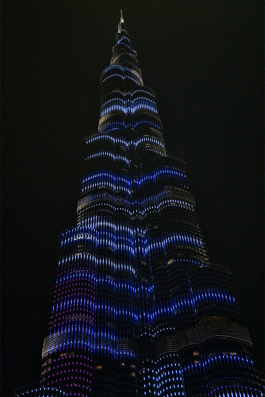 Ночной наряд Burj Khalifa - Alex 
