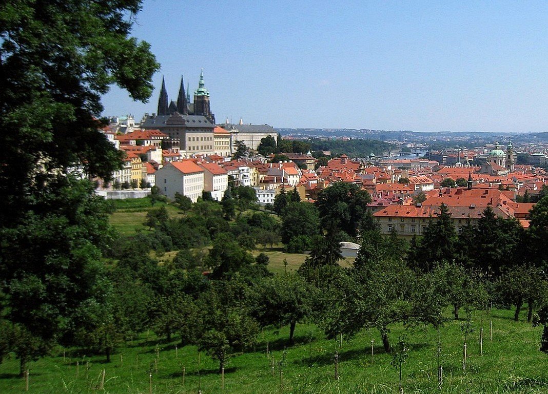 крыши Праги - Лариса Крышталь 