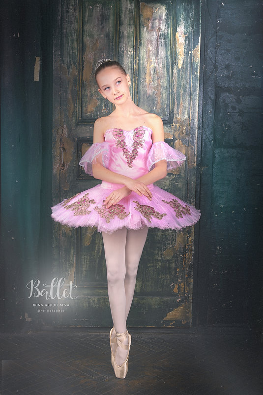 Юная балерина, розовая пачка, пуанты - Ирина Абдуллаева
