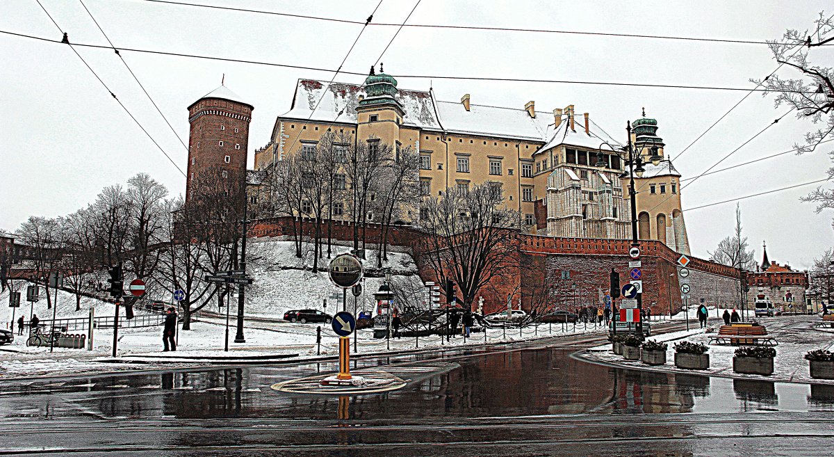 В старом городе - Ольга 