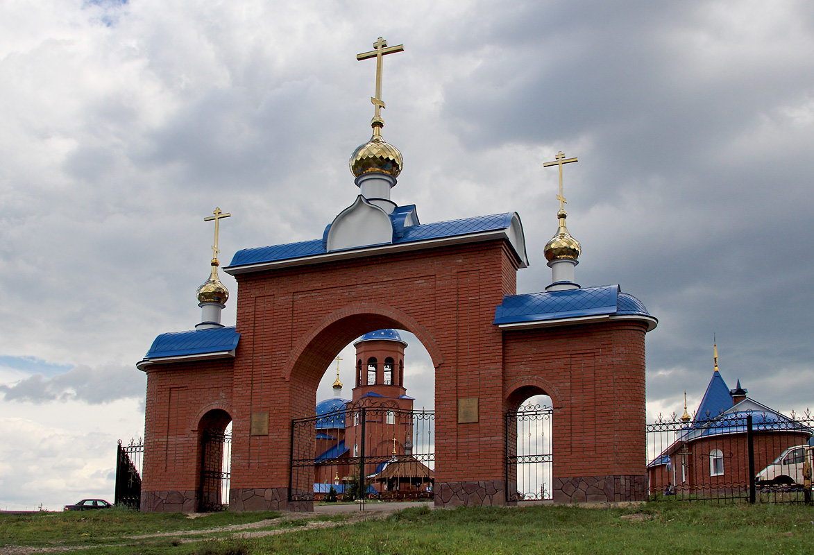 Врата монастыря. Чубовка. Самарская область - MILAV V