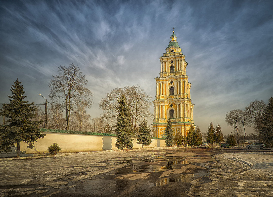Колокольня Троице - Ильинского монастыря - Александр Бойко