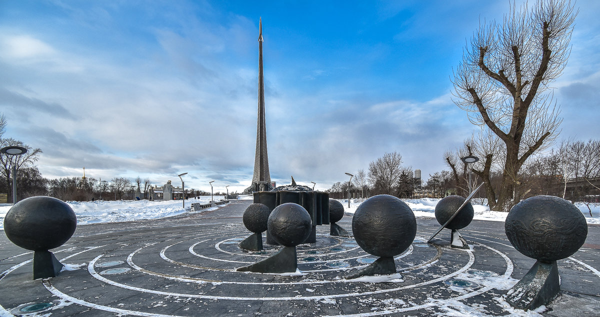 Монумент - юрий поляков