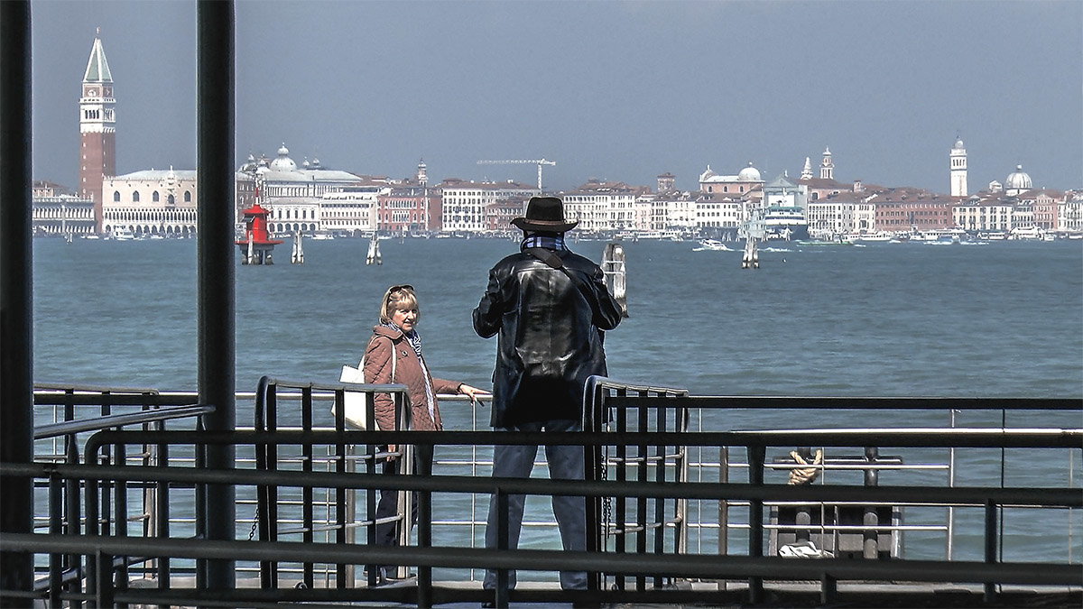 Lido di Venezia. Pontile del vaporetto di Santa Maria Elisabetta. - Игорь Олегович Кравченко