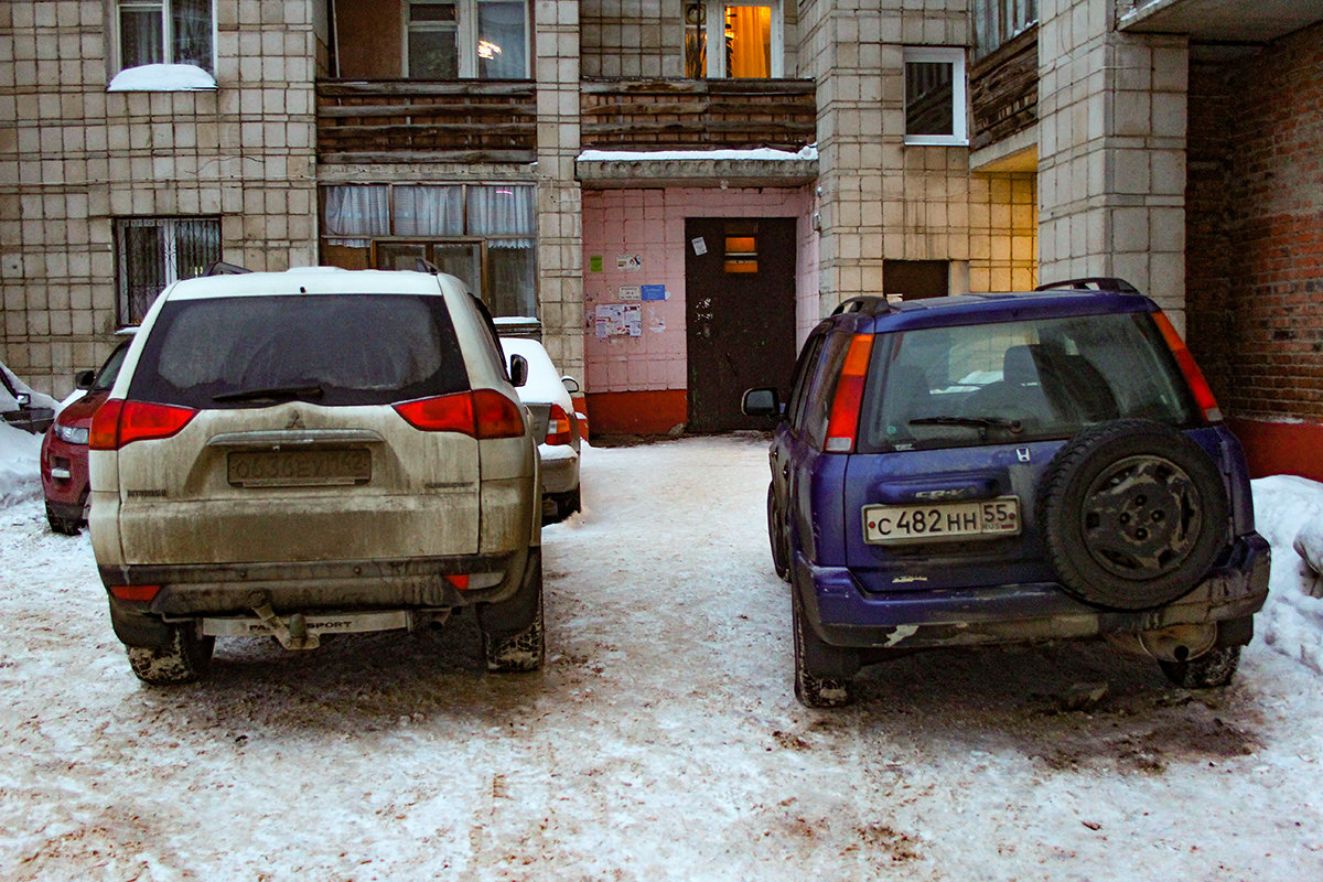 "  Добро  пожаловать  , или  посторонним  вход  запрещен  " - михаил пасеков