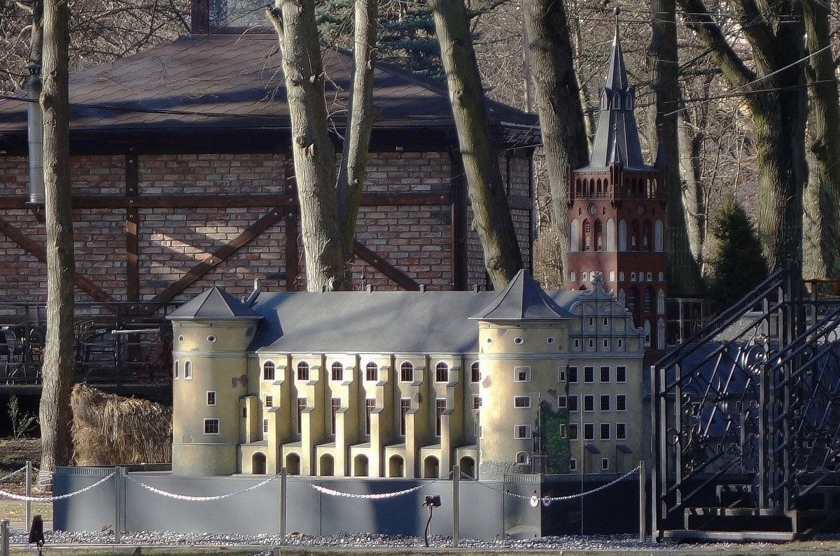 В парке миниатюр появился новый экспонат - Королевский замок - Маргарита Батырева